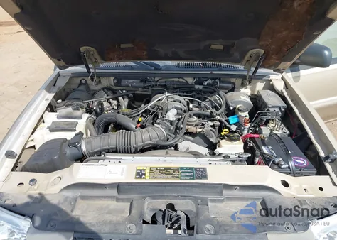 2002 Ford Explorer Sport Trac from USA, damaged, VIN 1FMZU77EX2UD26093